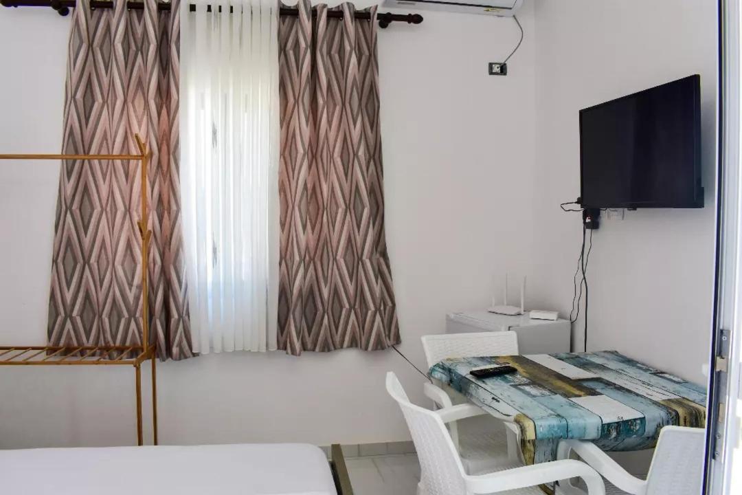 Troi Beach House Vlorë Extérieur photo