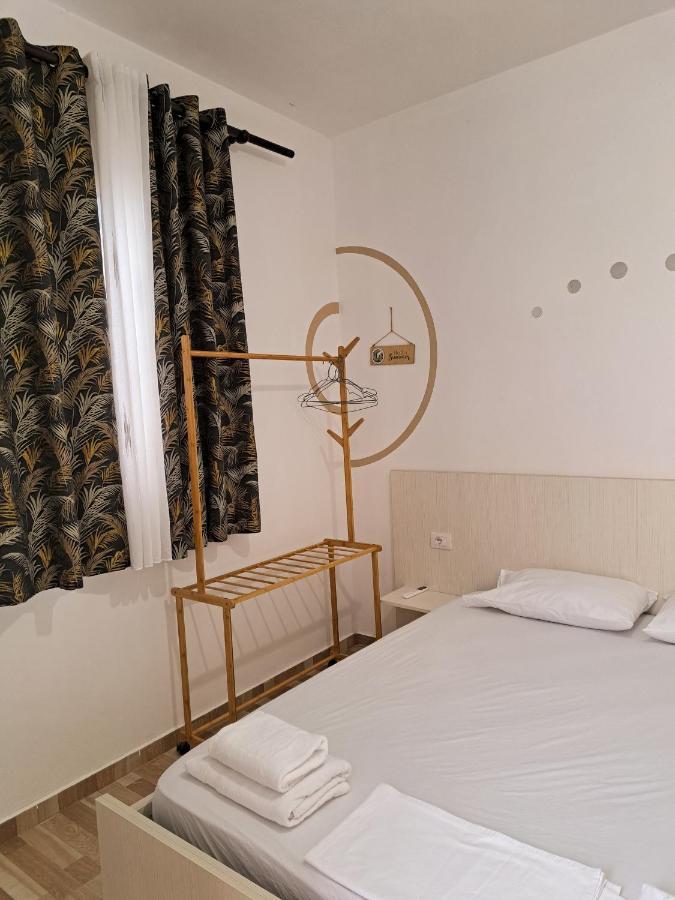 Troi Beach House Vlorë Chambre photo